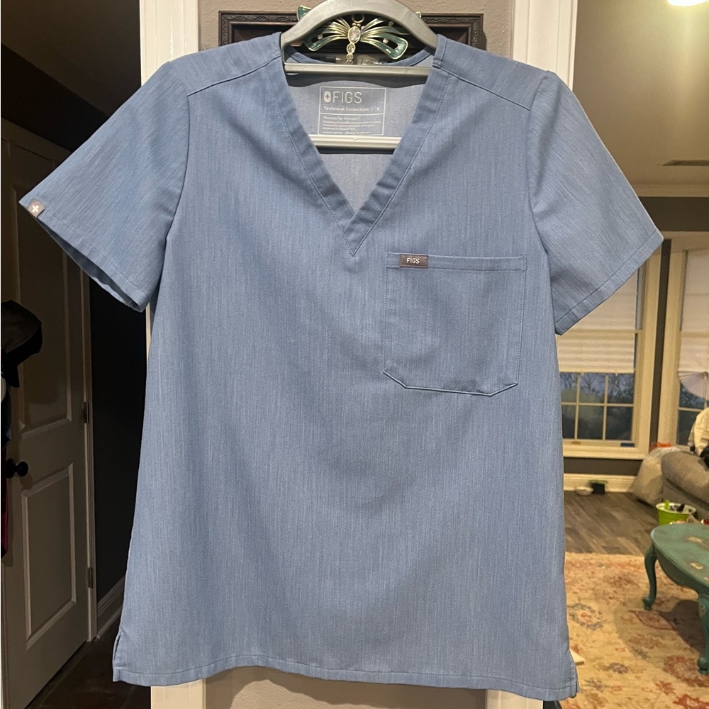 FIGS Heather Indigo Casma top
